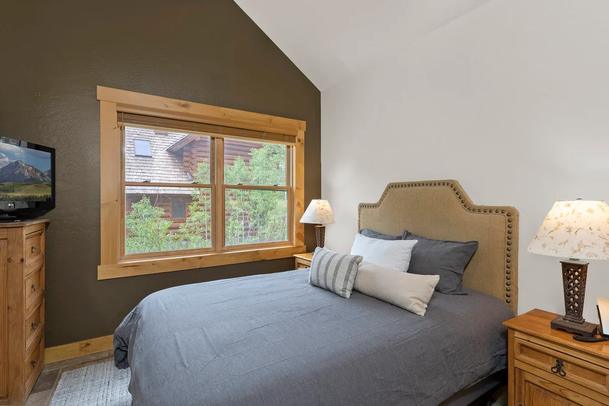 Condo in Mountain Village property photo 2