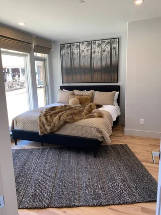 Bedroom 1 image 1