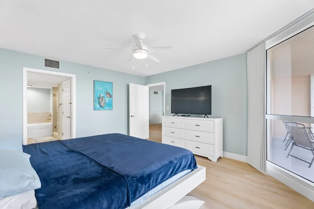 Master Suite image 1