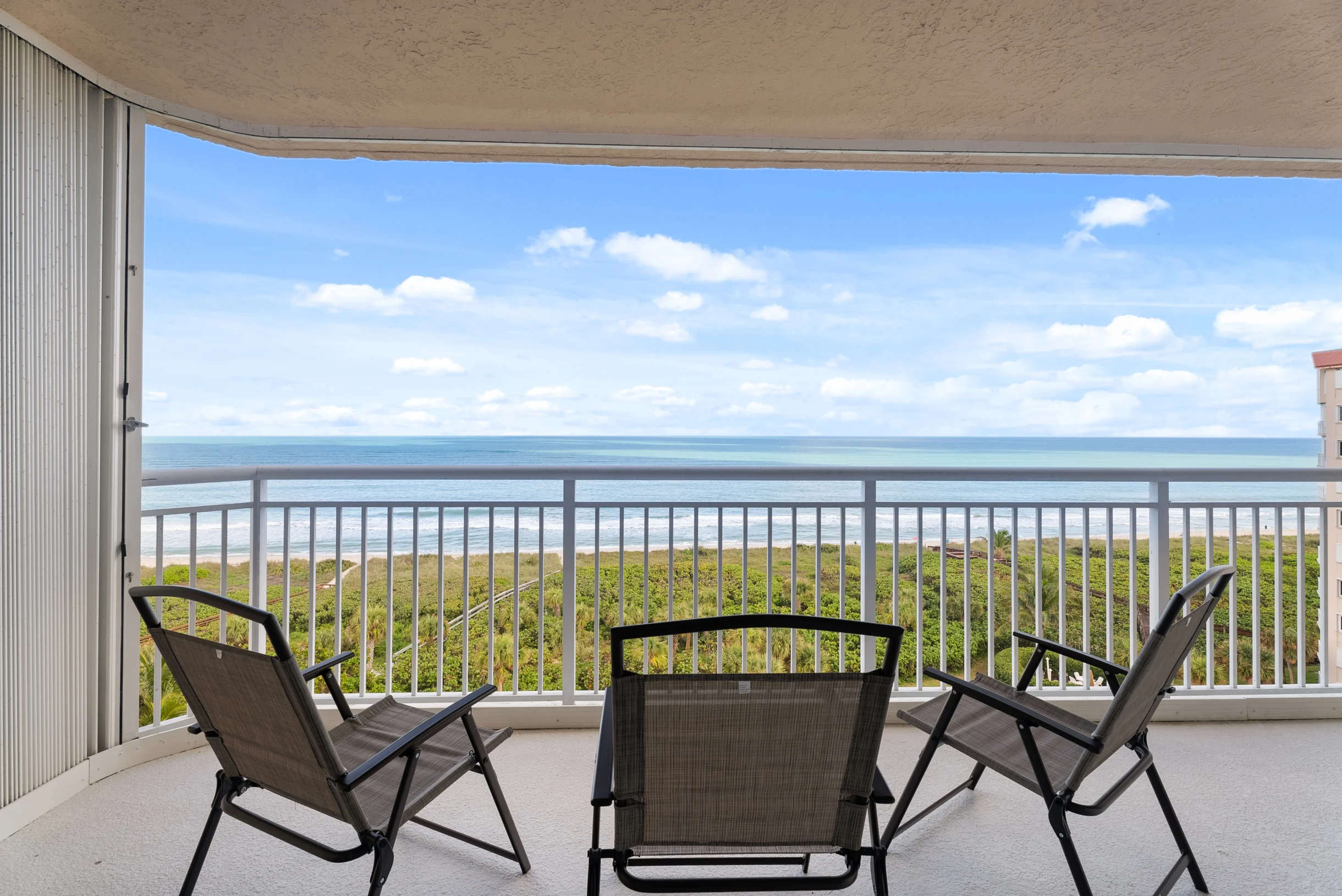 Condo in Fort Pierce property photo 1