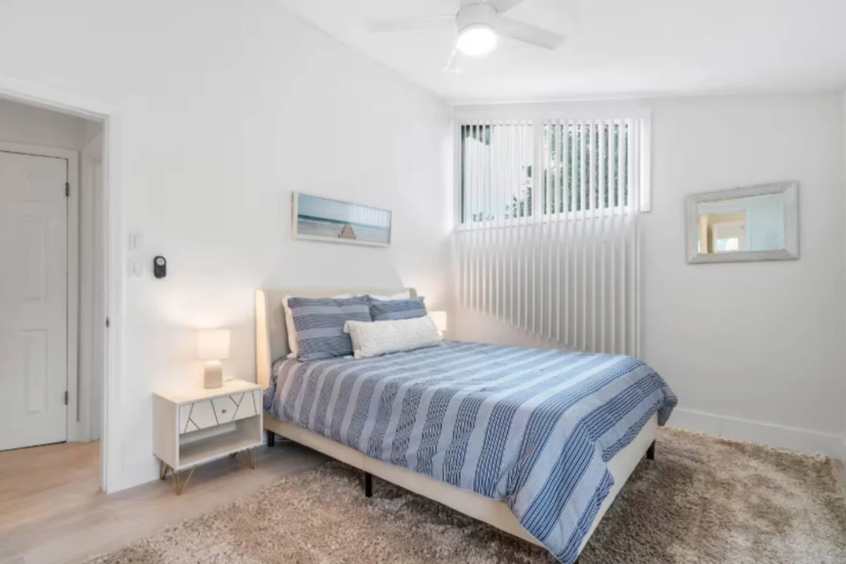 Bedroom 1 image 1