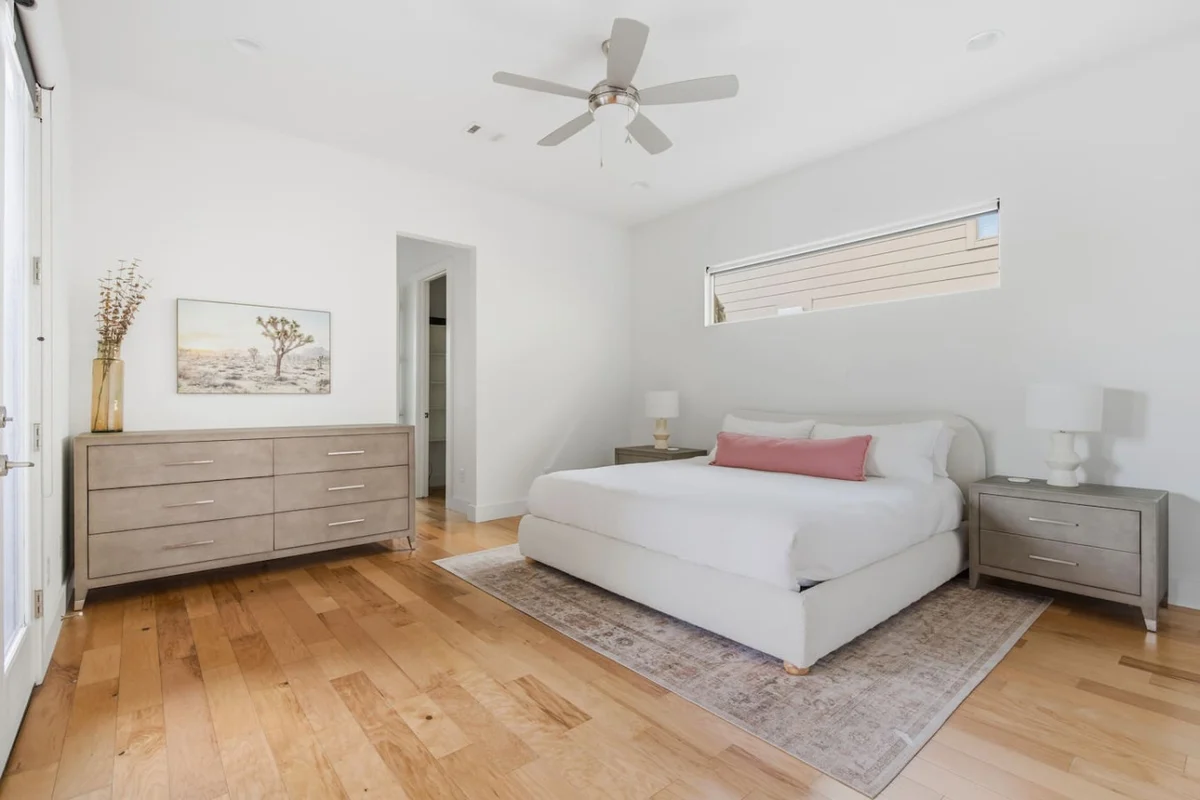 Bedroom 3 image 1