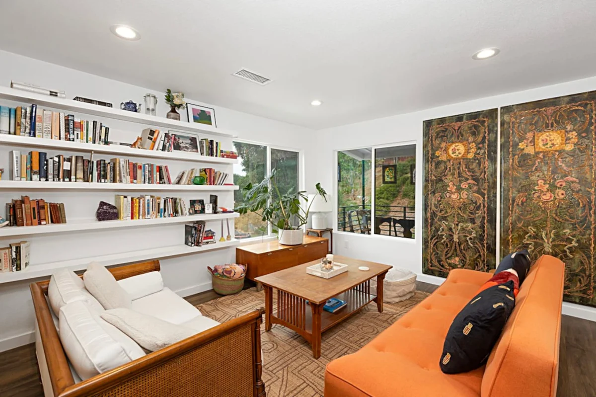 Home in San Diego property photo 4