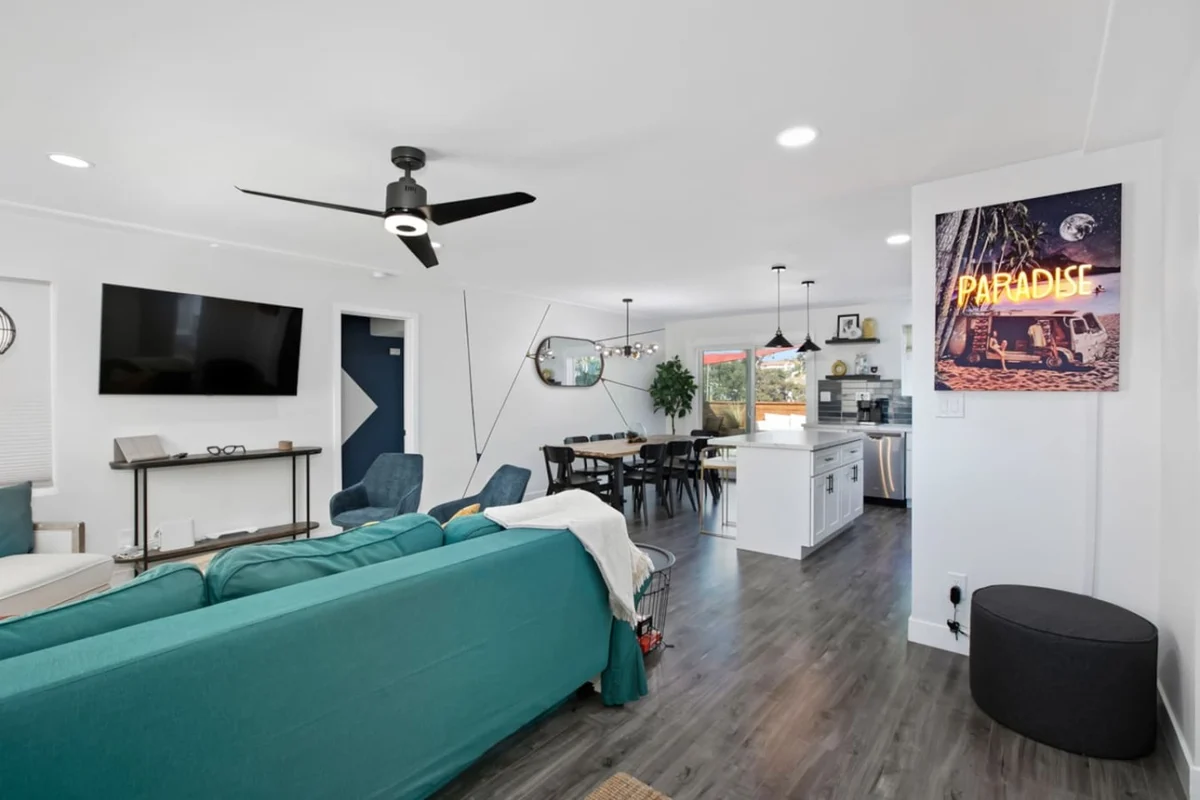 Home in San Diego property photo 2