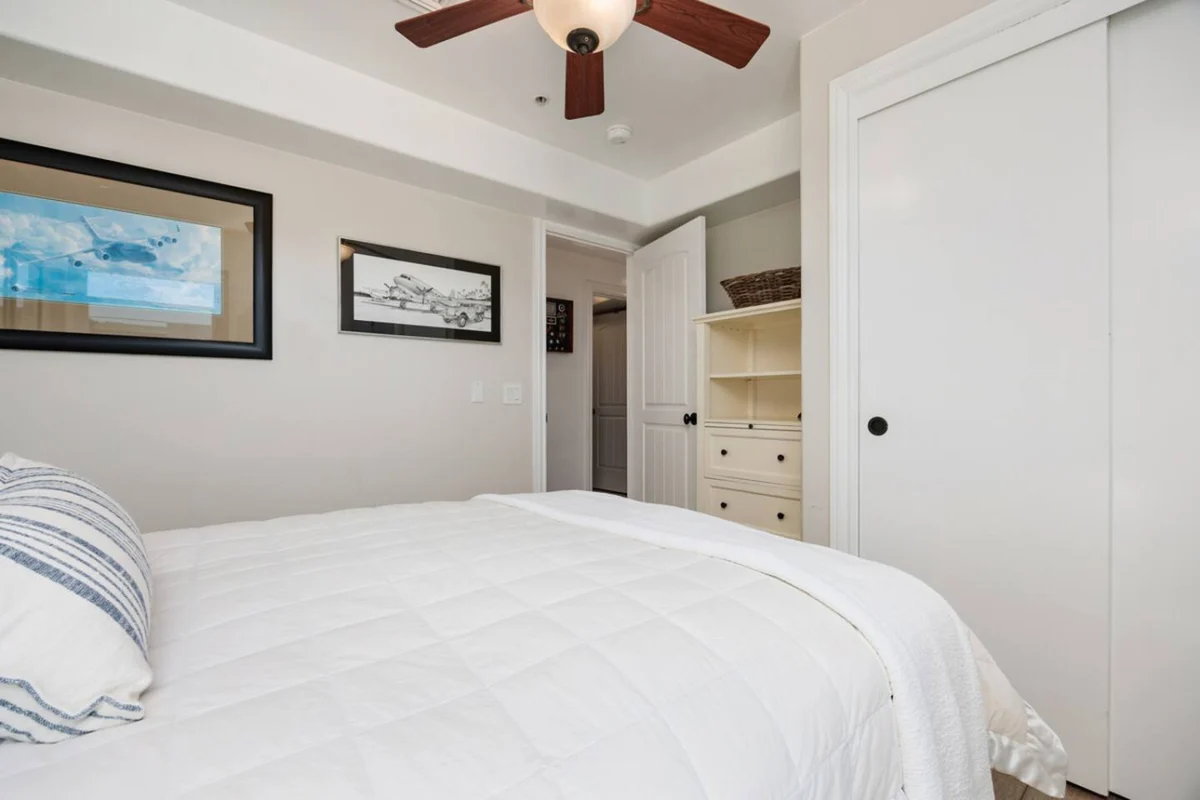 Bedroom 2 image 1