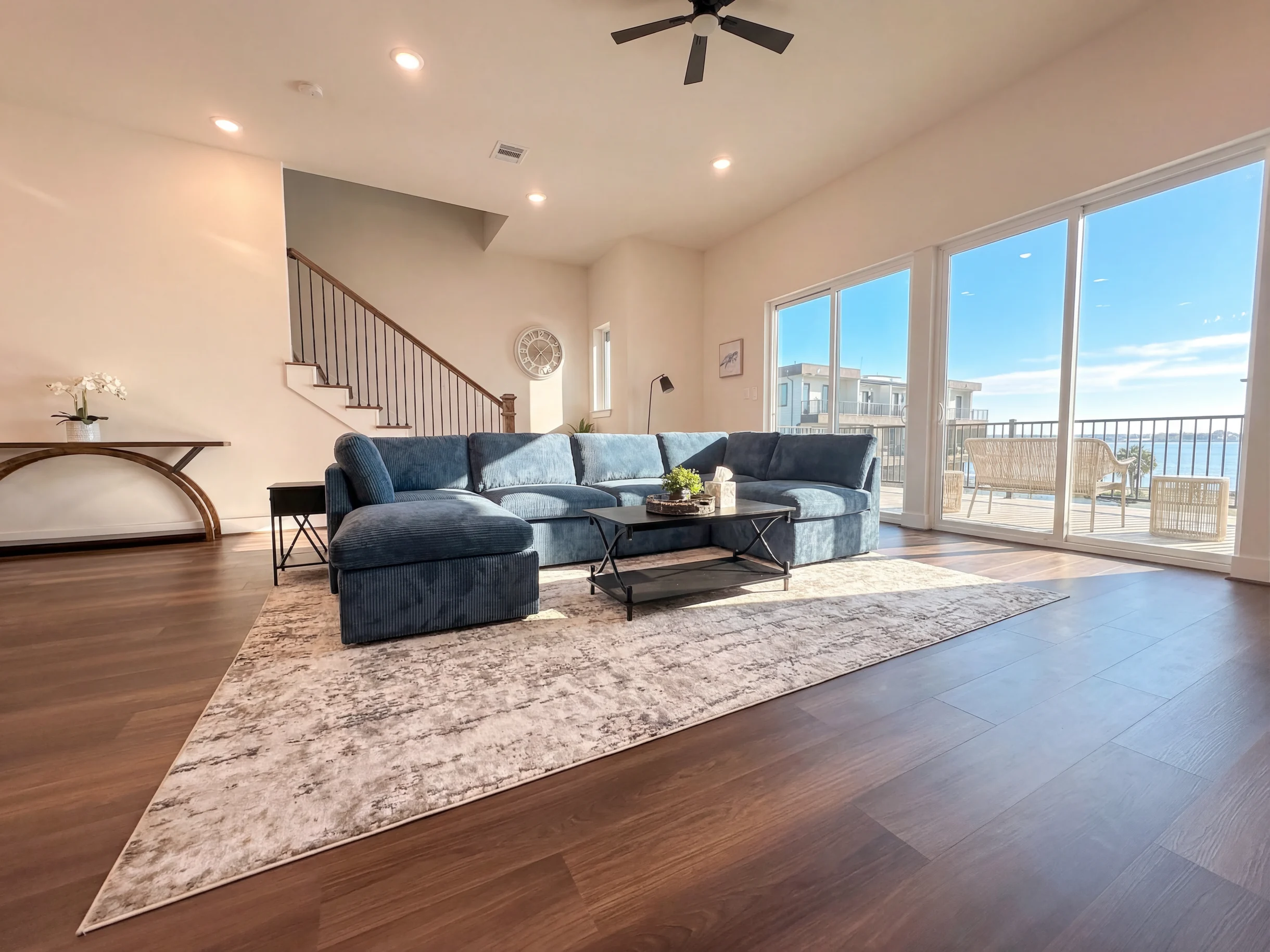 Home in Seabrook property photo 1