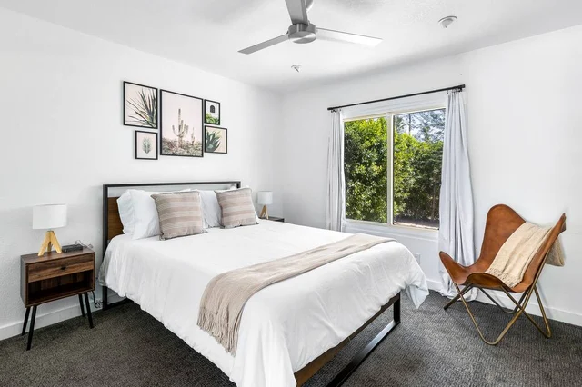 Bedroom 1 image 1
