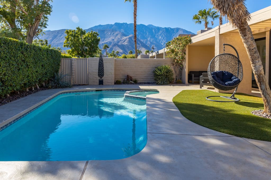 Home in Palm Springs property photo 5