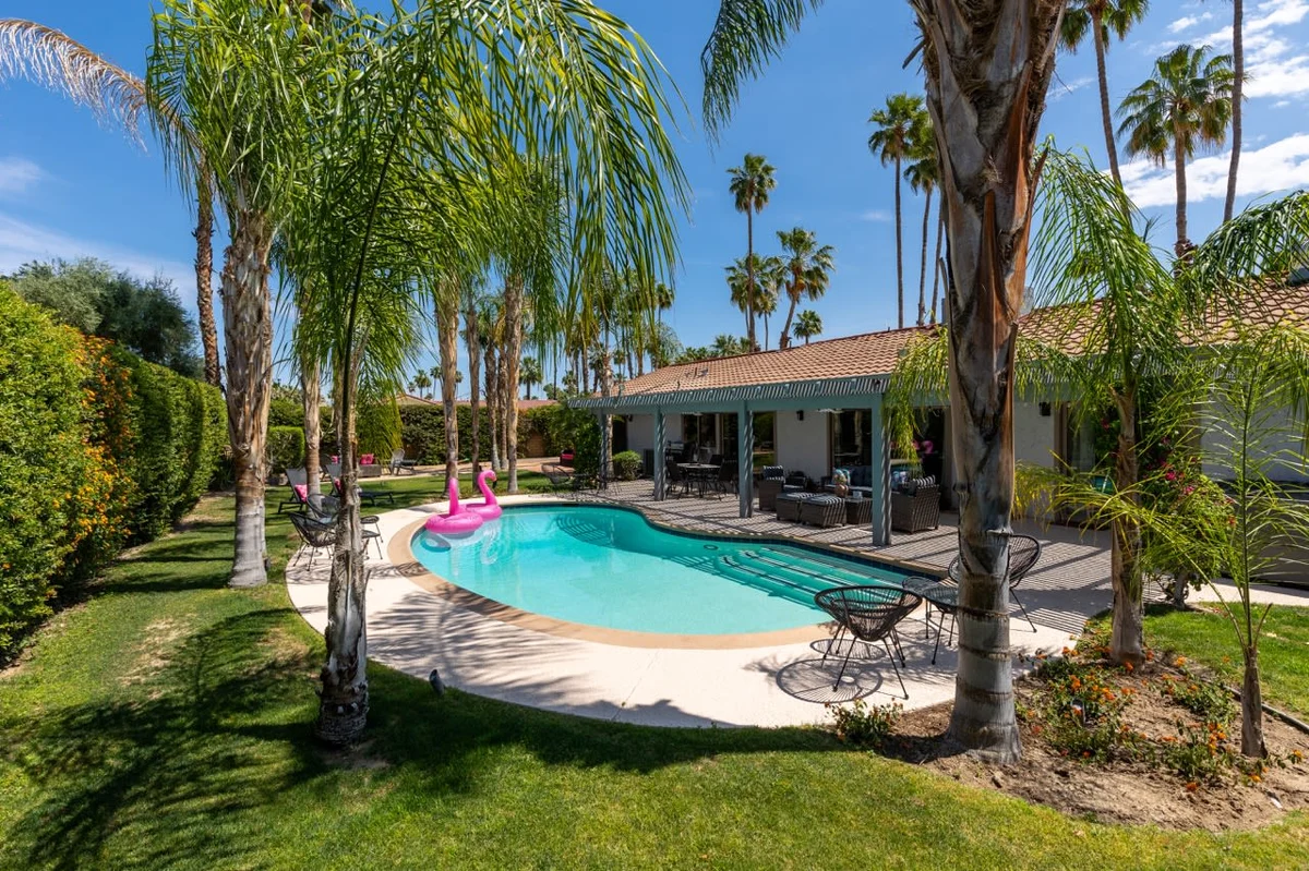 Home in Palm Springs property photo 2
