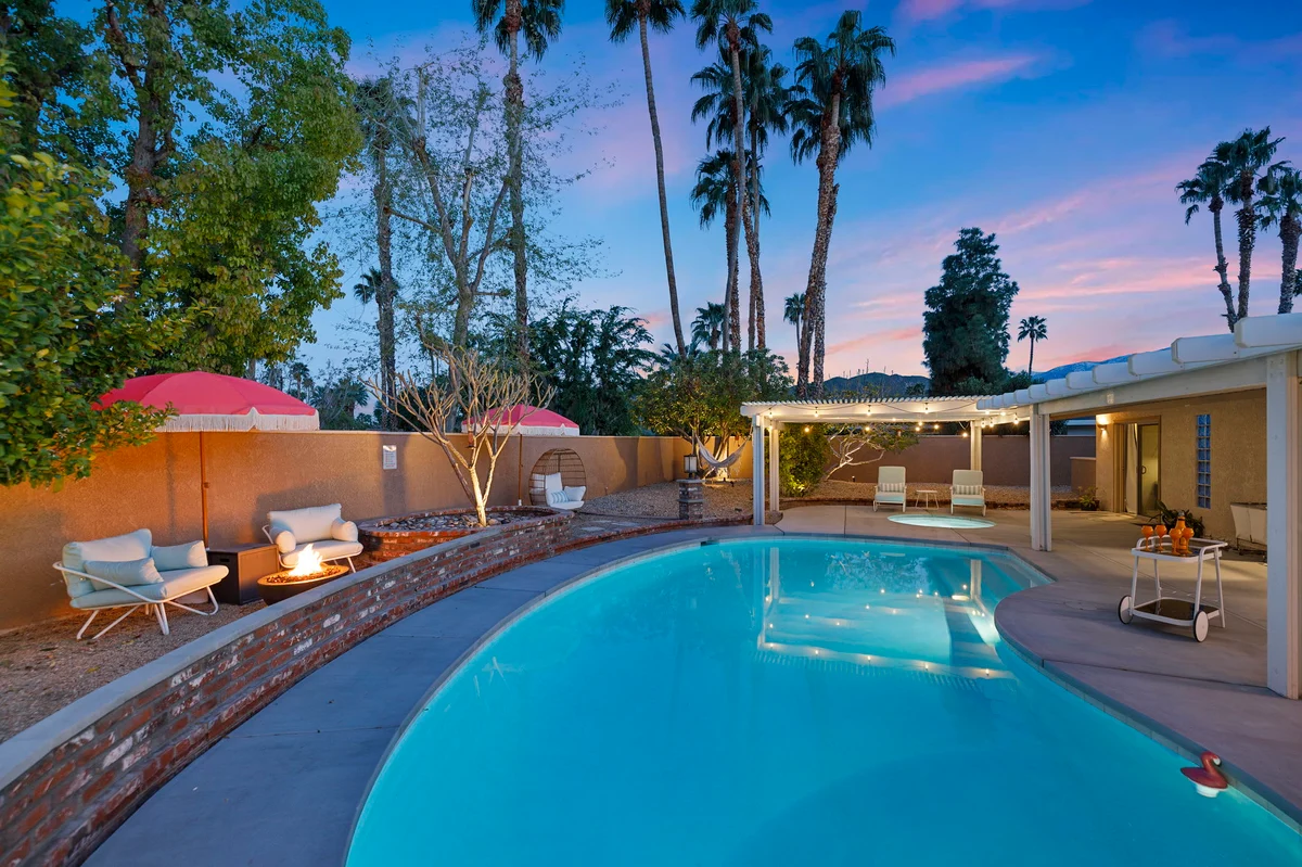 Home in Palm Springs property photo 5
