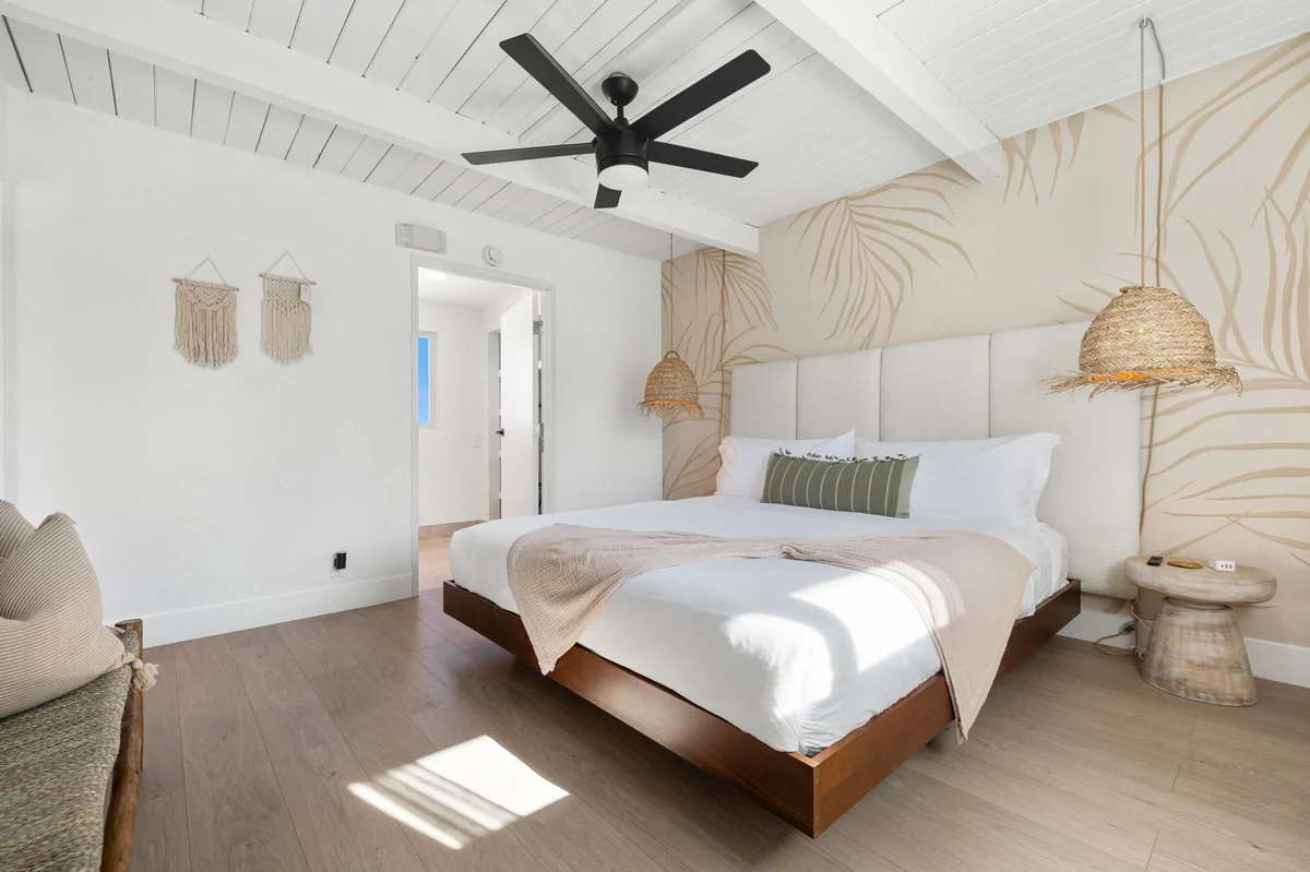 Bedroom 3 image 1