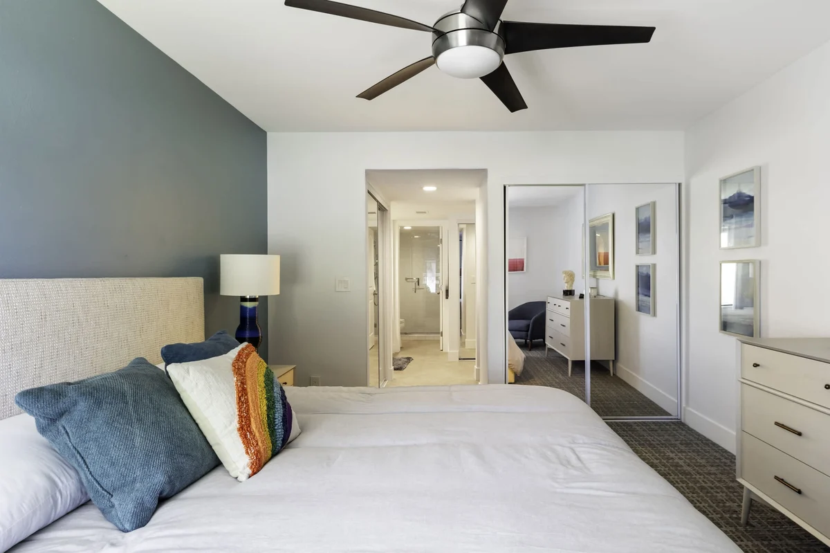 Bedroom 1 image 1
