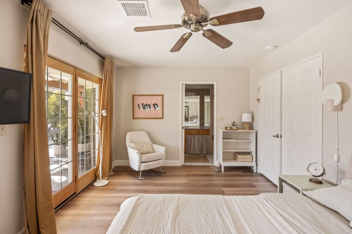 Home in Palm Desert property photo 5