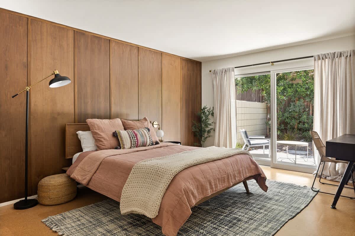 Home in Palm Desert property photo 4