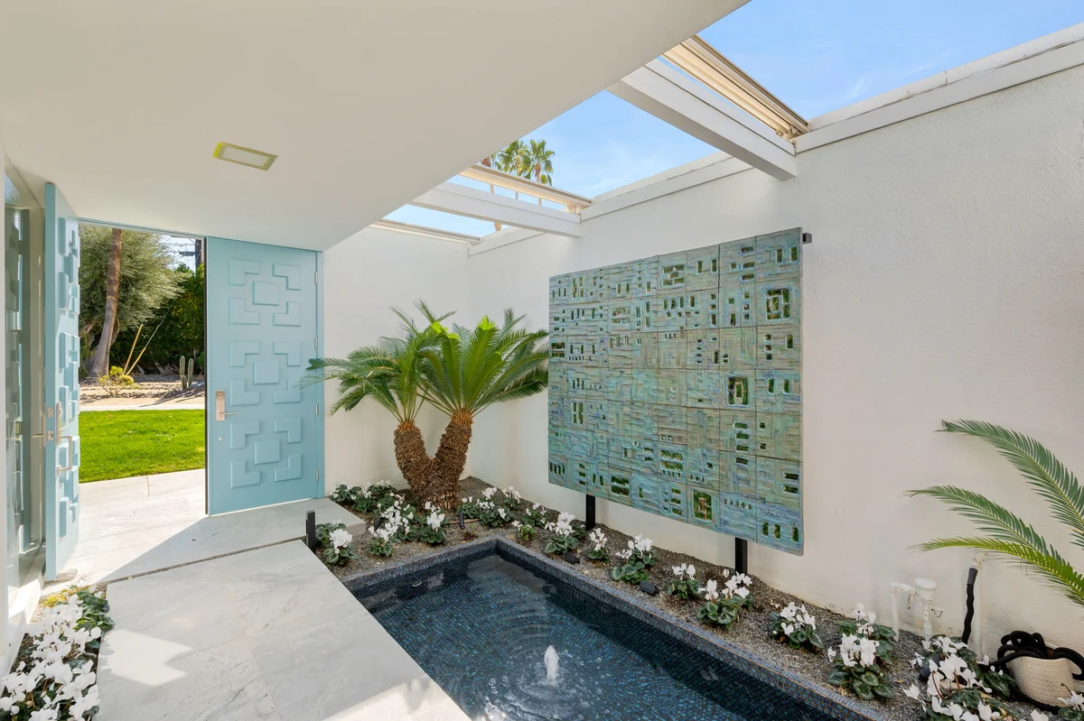 Mid-Mod Krisel Getaway Walkable on El Paseo property photo 2