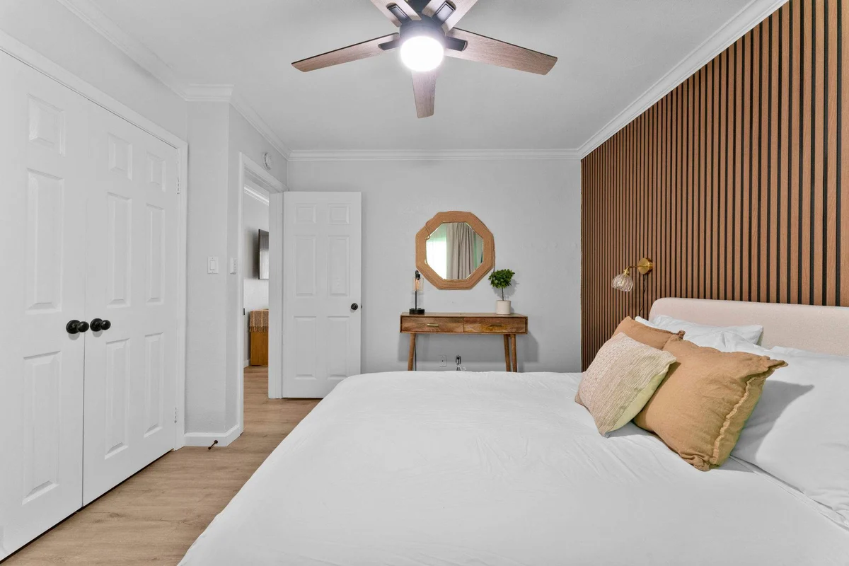 Apartment in San Diego property photo 2