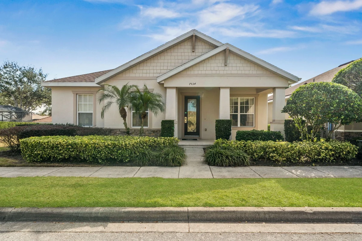 Home in Kissimmee property photo 2
