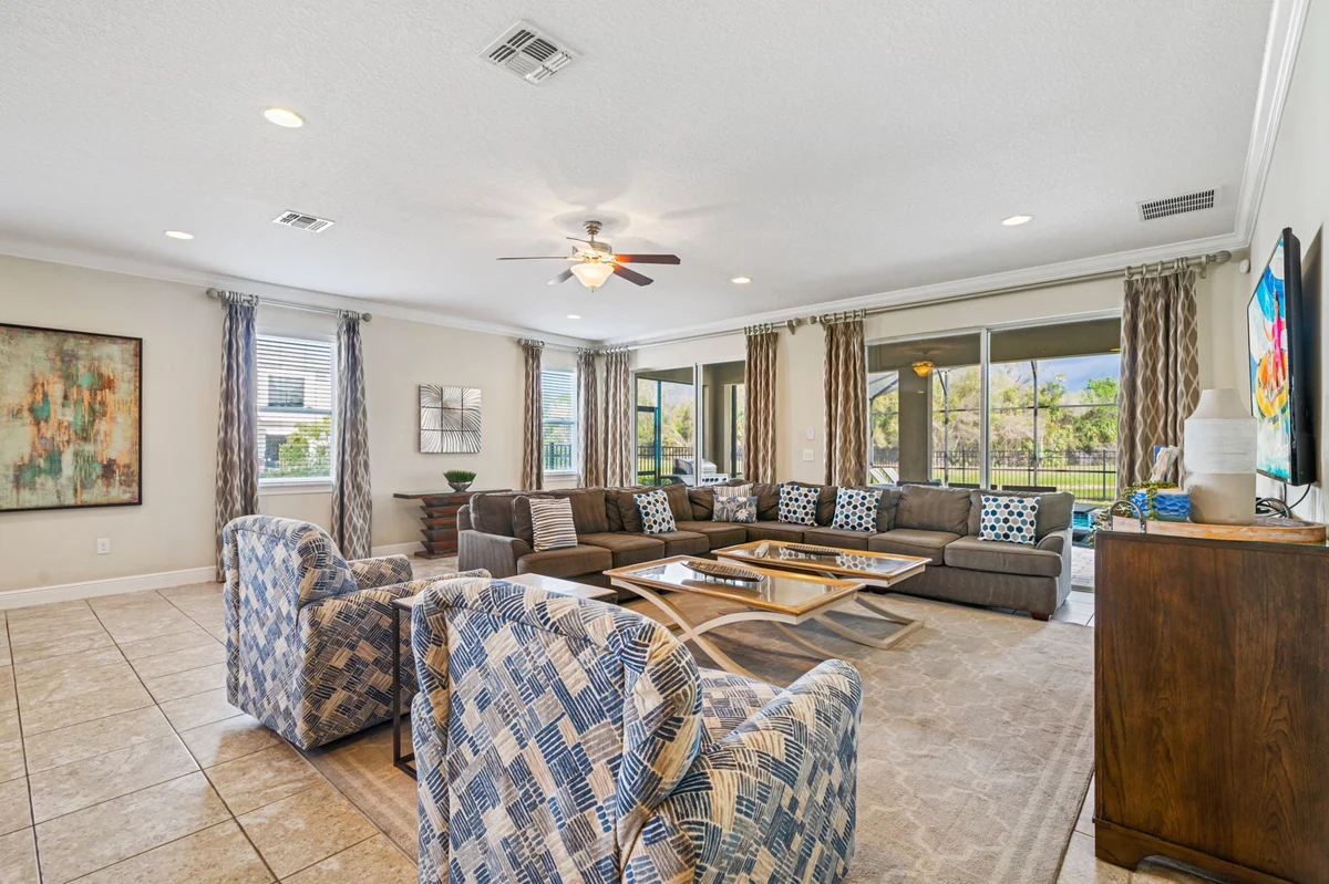 Home in Kissimmee property photo 3