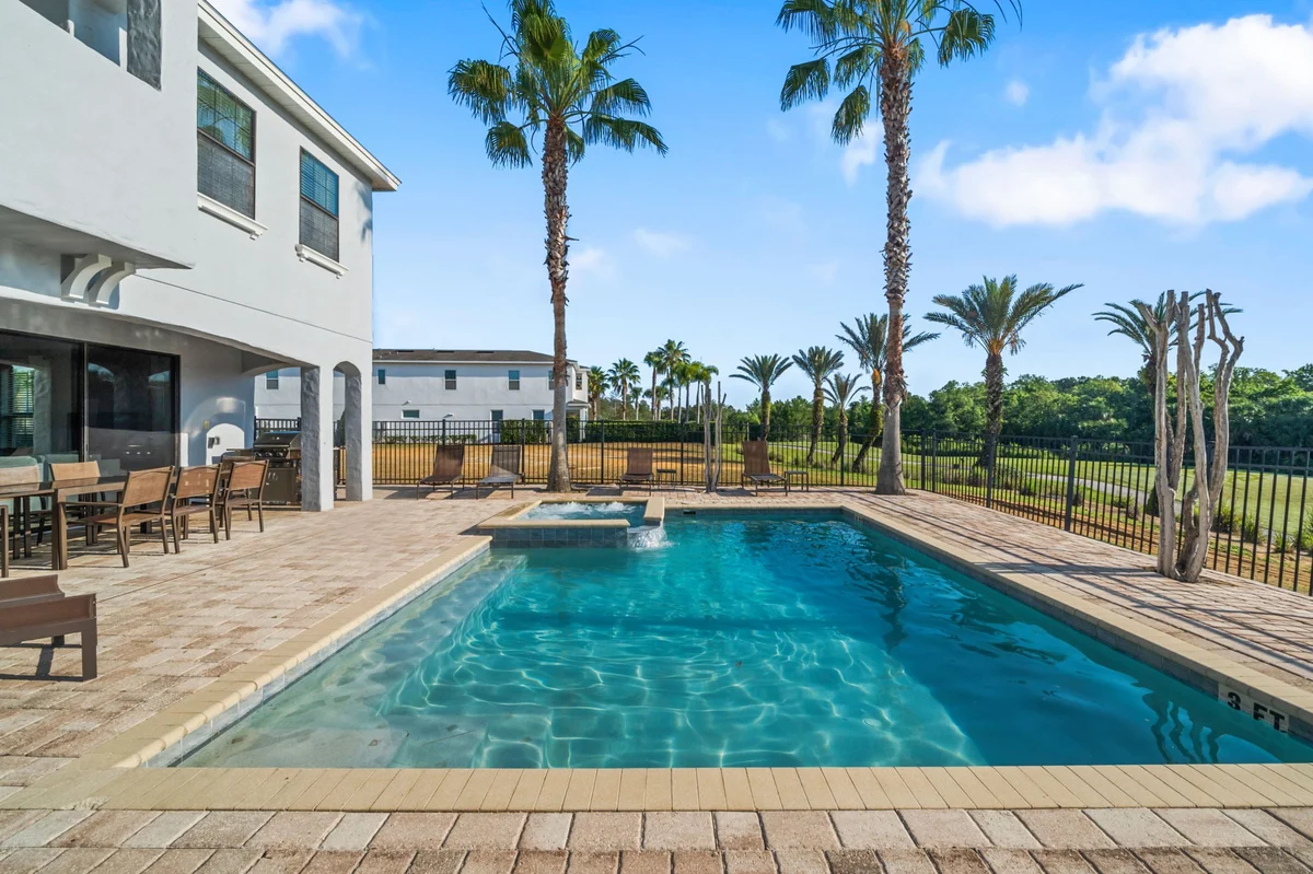 Home in Kissimmee property photo 3