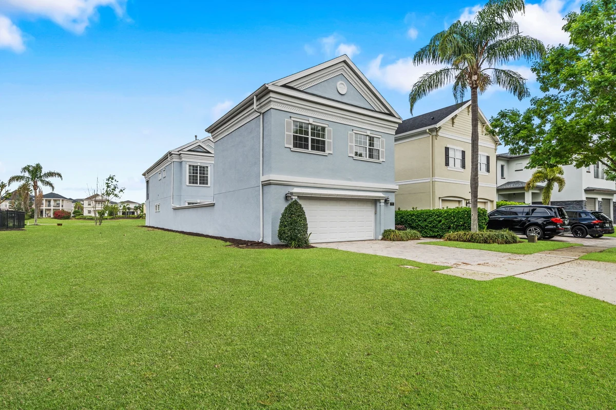 Home in Kissimmee property photo 4