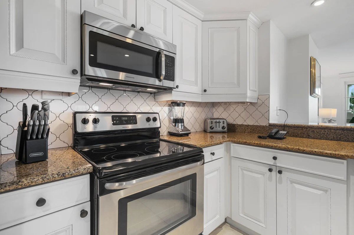Condo in Kissimmee property photo 3