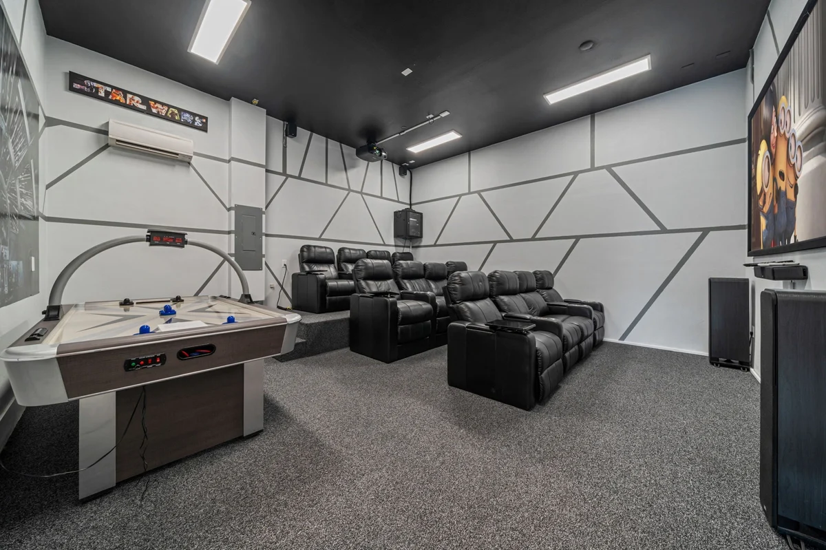 Home in Kissimmee property photo 3