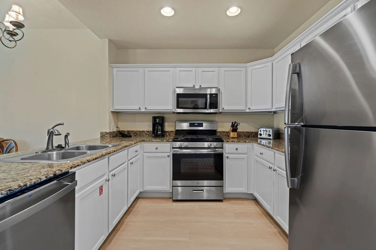 Townhome in Kissimmee property photo 2