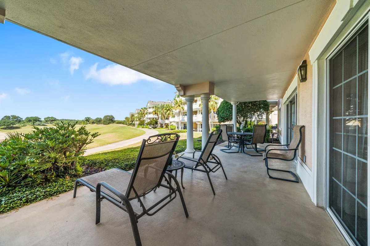 Condo in Kissimmee property photo 2