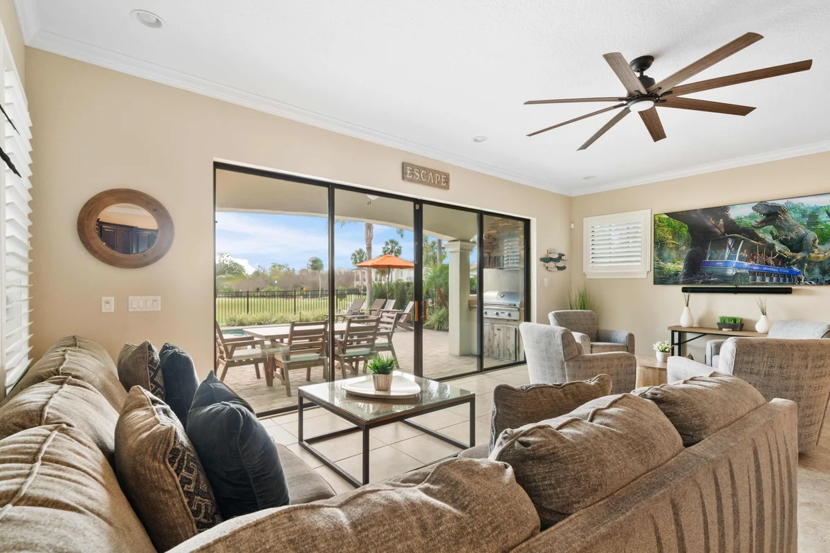 Home in Kissimmee property photo 4