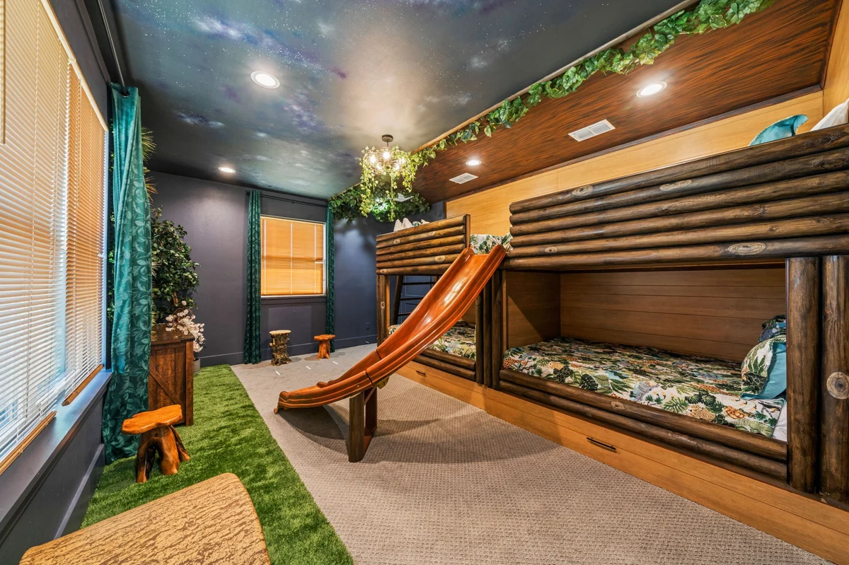 Home in Kissimmee property photo 3