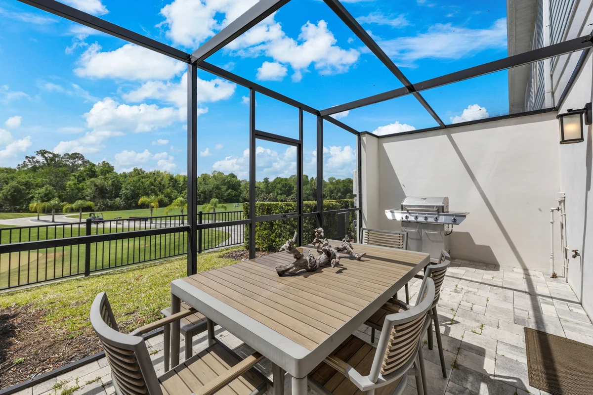 Townhome in Kissimmee property photo 2