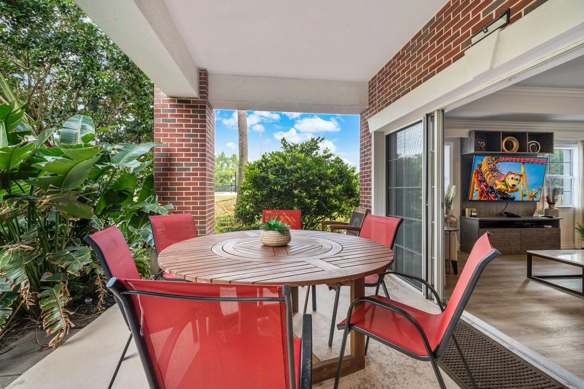 Condo in Kissimmee property photo 2
