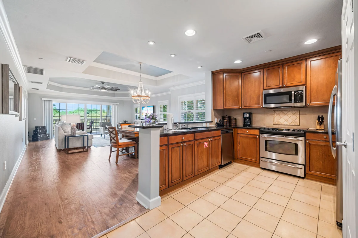 Condo in Kissimmee property photo 3