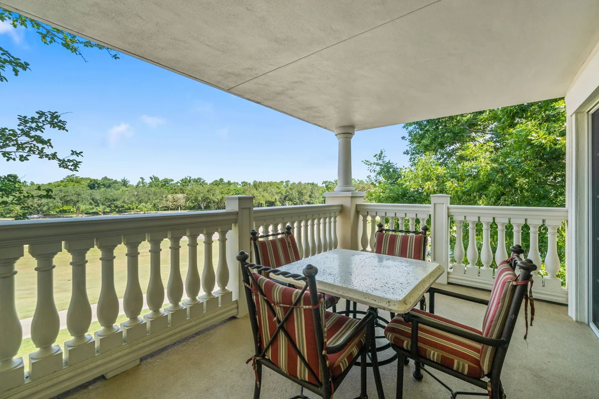 Condo in Kissimmee property photo 2