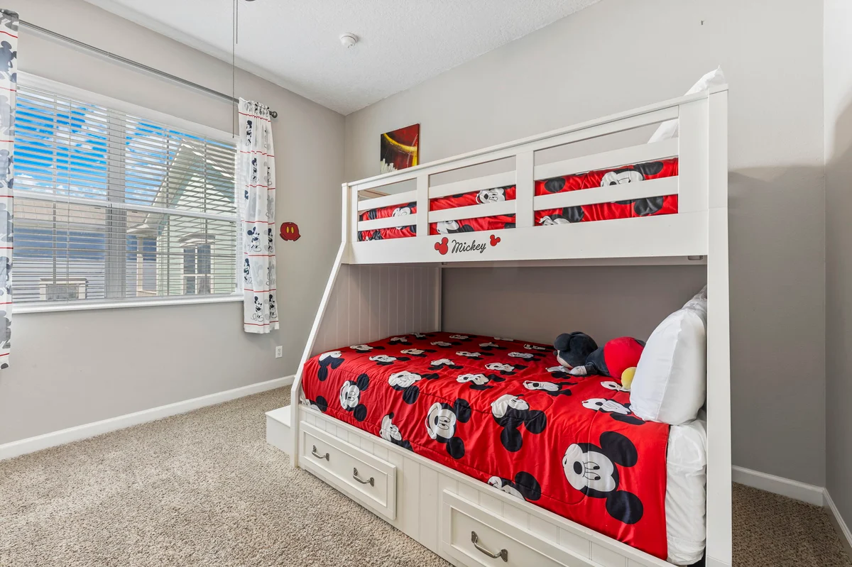 Home in Kissimmee property photo 2