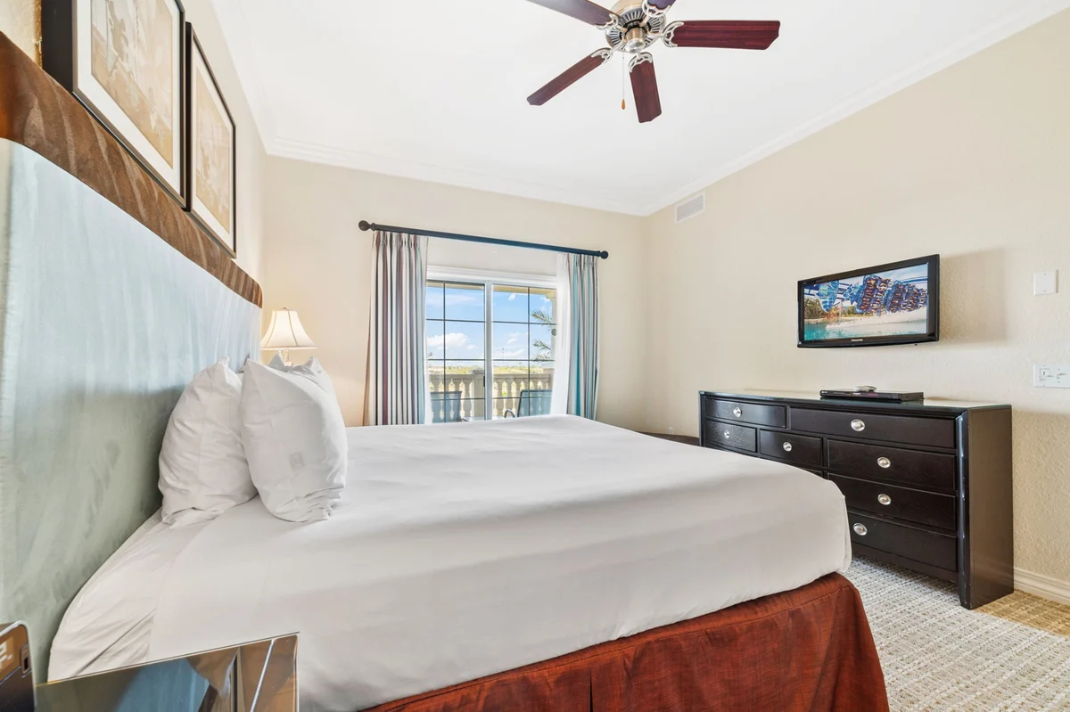Condo in Kissimmee property photo 4