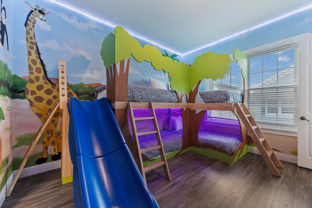 Home in Kissimmee property photo 3