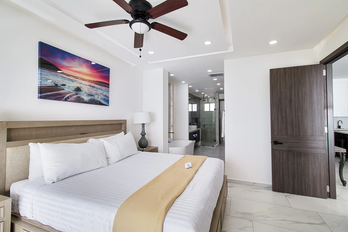 Bedroom 1 image 1