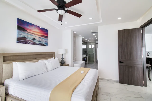 Bedroom 1 image 1