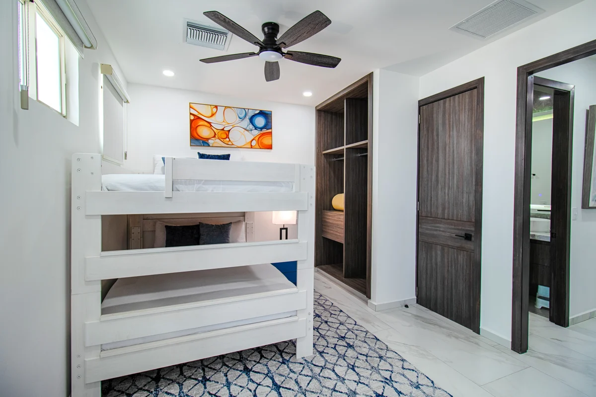 Bedroom 1 image 1