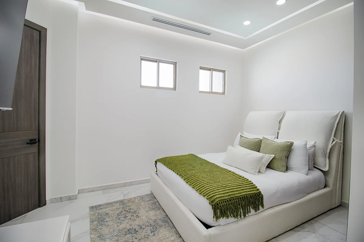Bedroom 1 image 1