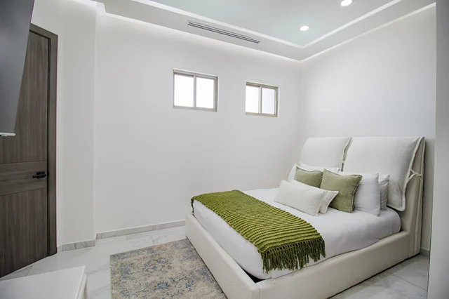 Bedroom 1 image 1