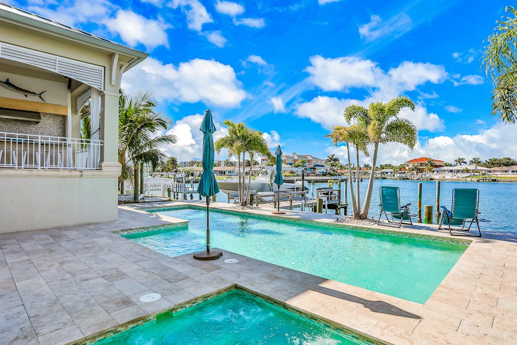 Home in Clearwater Beach property photo 2