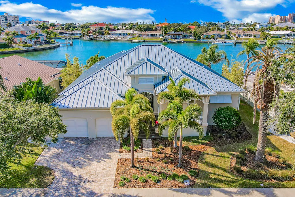 Home in Clearwater Beach property photo 5