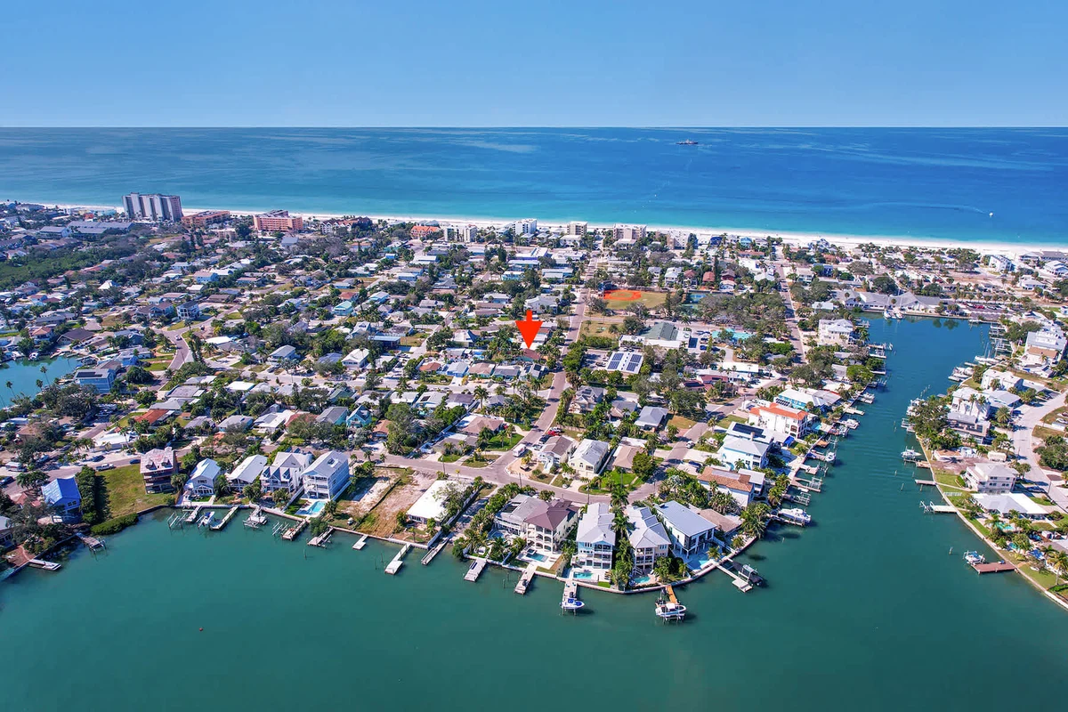 Home in Indian Rocks Beach property photo 4