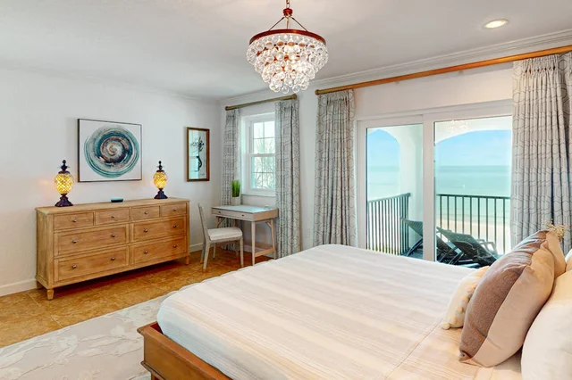 Bedroom 1 image 1