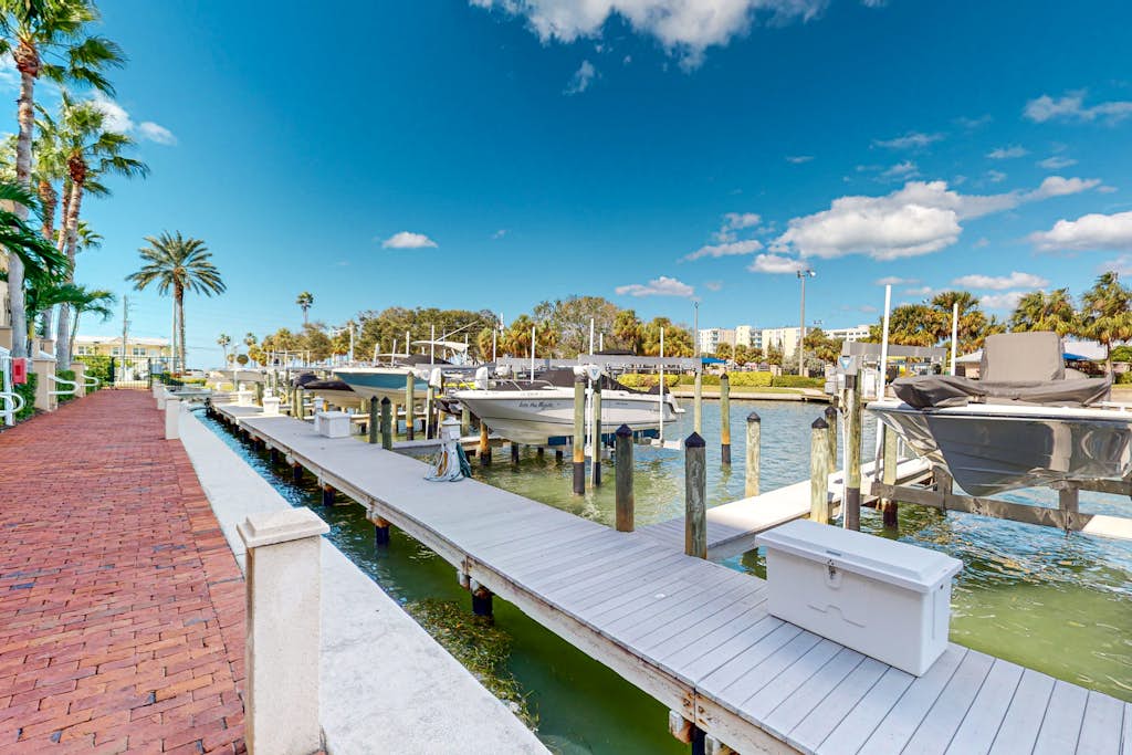 Home in Clearwater Beach property photo 5