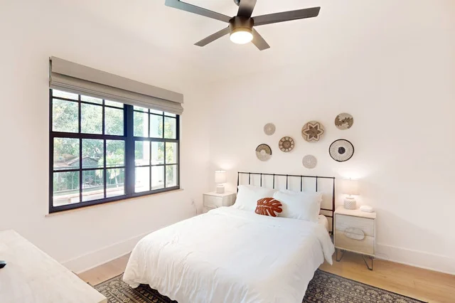 Bedroom 3 image 1