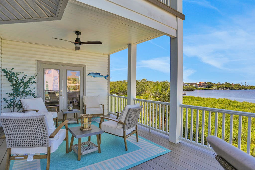 Home in Palm Harbor property photo 3