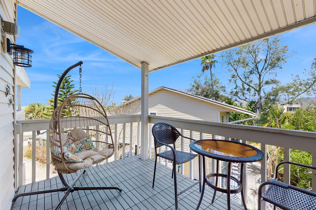Condo in Indian Shores property photo 4